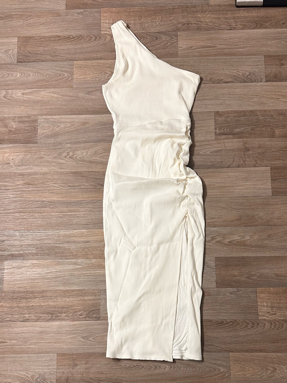 Lulu's One-Shoulder Cream Ruched Midi Dress with Mid Thigh Slit